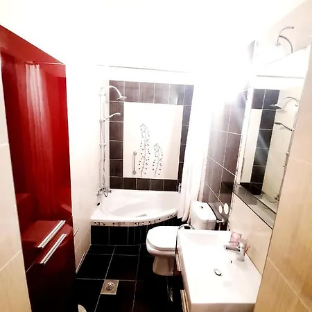 Ory Near The Center With Free Parking * Pula